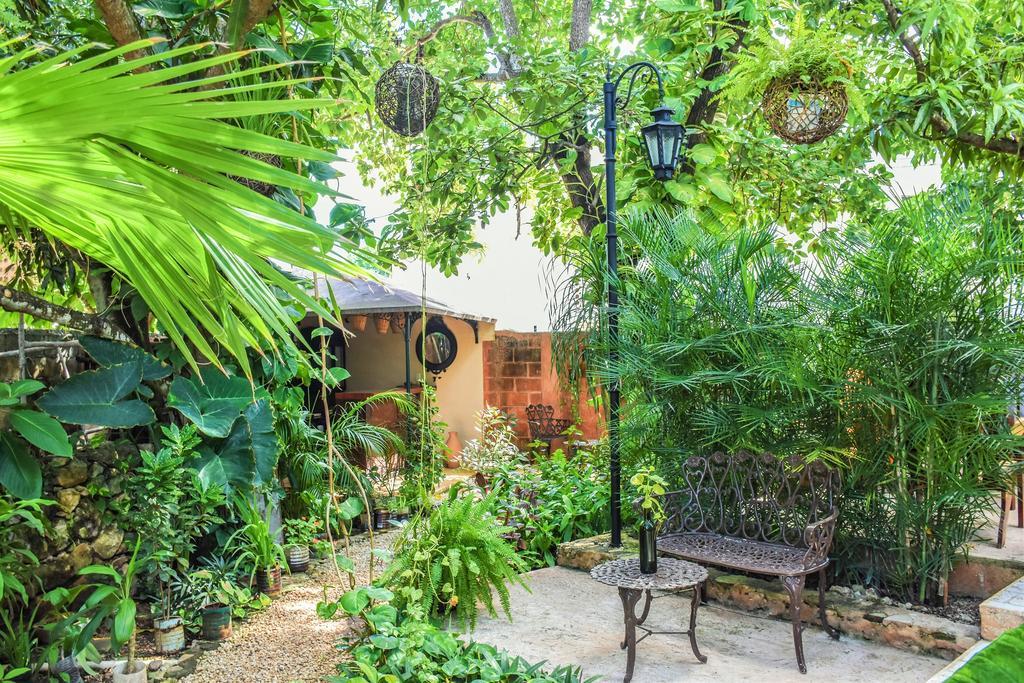 Hotel Casa Marlene Valladolid  Zewnętrze zdjęcie