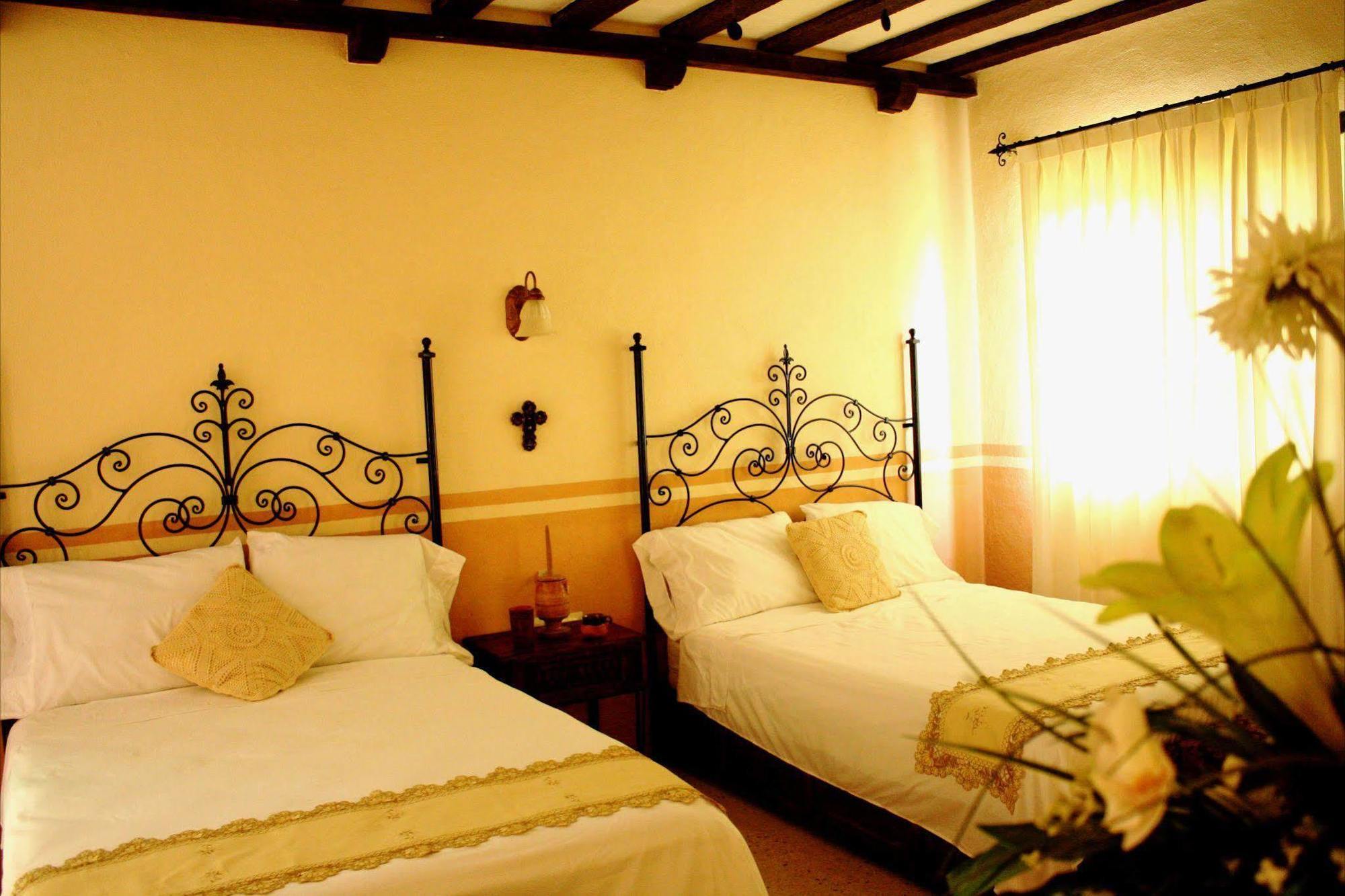 Hotel Casa Marlene Valladolid  Zewnętrze zdjęcie